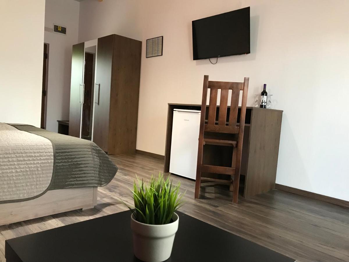 Villa Rubcic Rooms Rakovica Kültér fotó